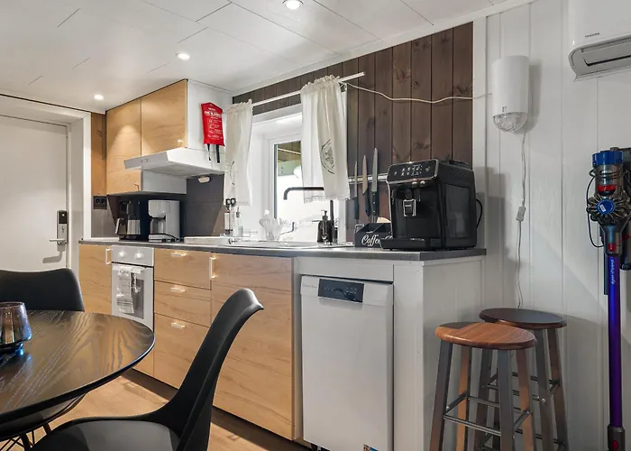 Kb Basement Apartment